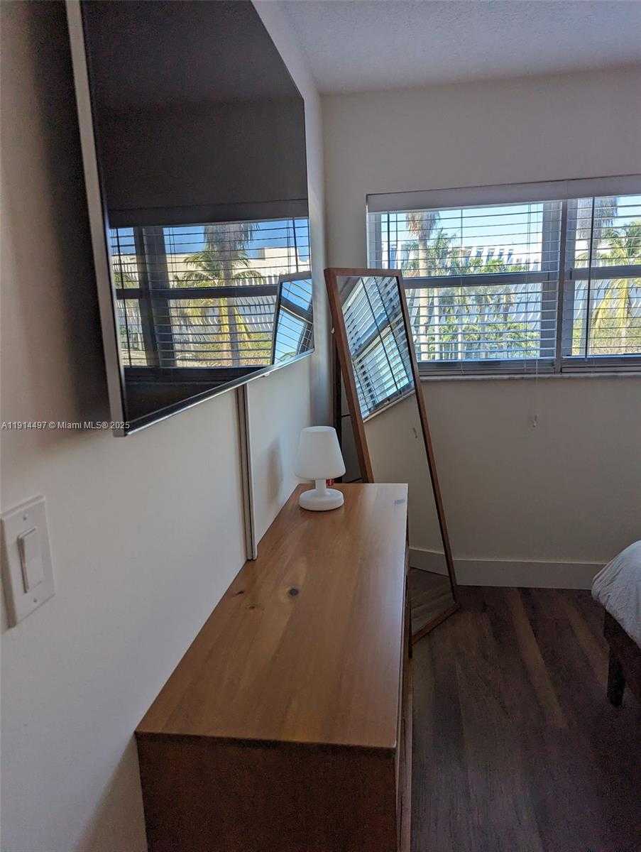 Small Image of 1881 WASHINGTON AVE #4A, Miami Beach Number 9