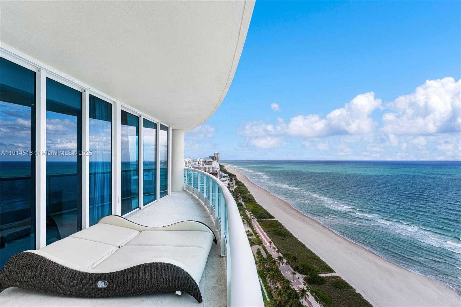 Small Image of 5025 COLLINS AVE #PH-1, Miami Beach Number 24