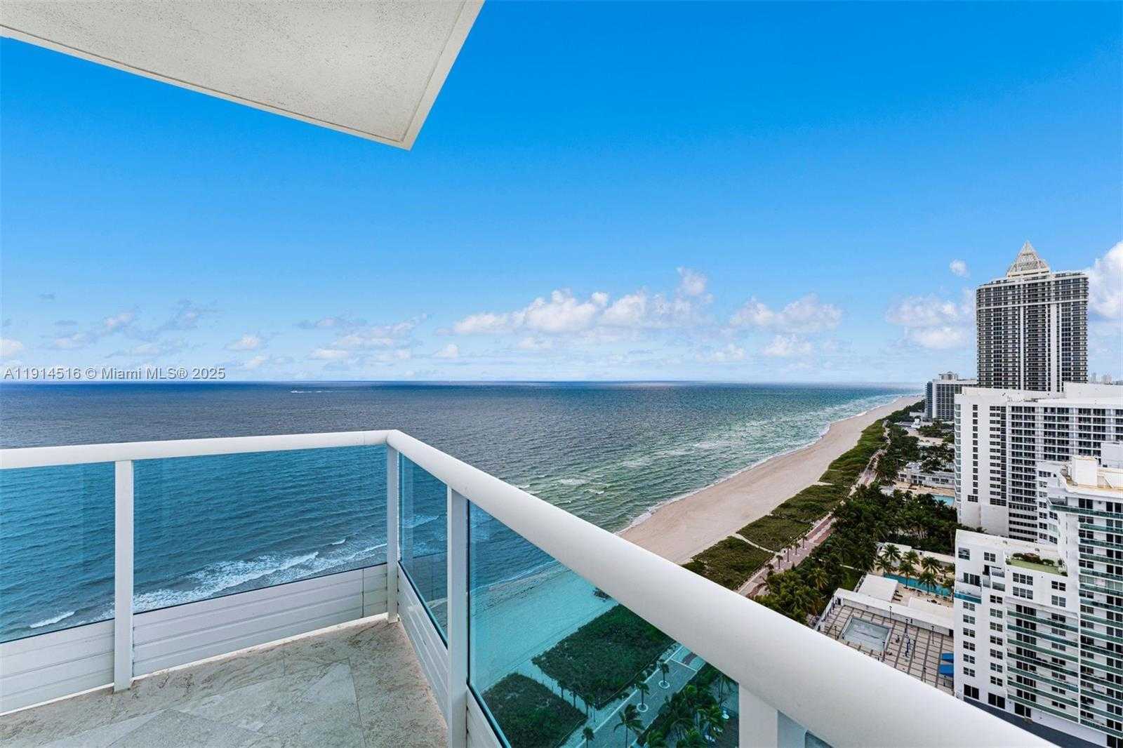 Small Image of 5025 COLLINS AVE #PH-1, Miami Beach Number 27