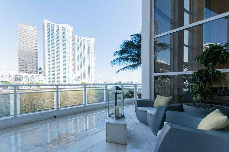 Small Image of 901 BRICKELL KEY BLVD #906, Miami Number 48