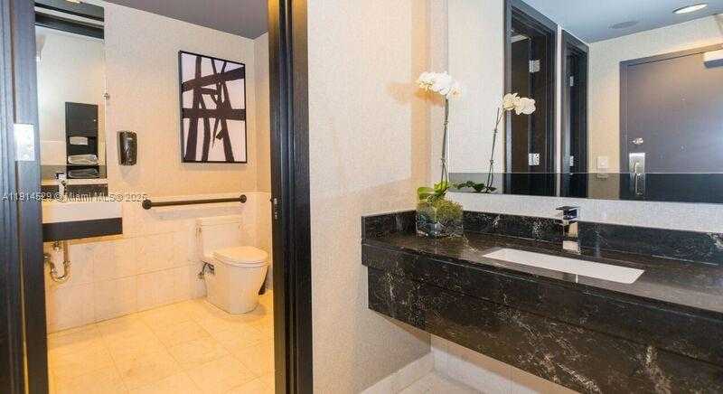 Small Image of 901 BRICKELL KEY BLVD #906, Miami Number 51