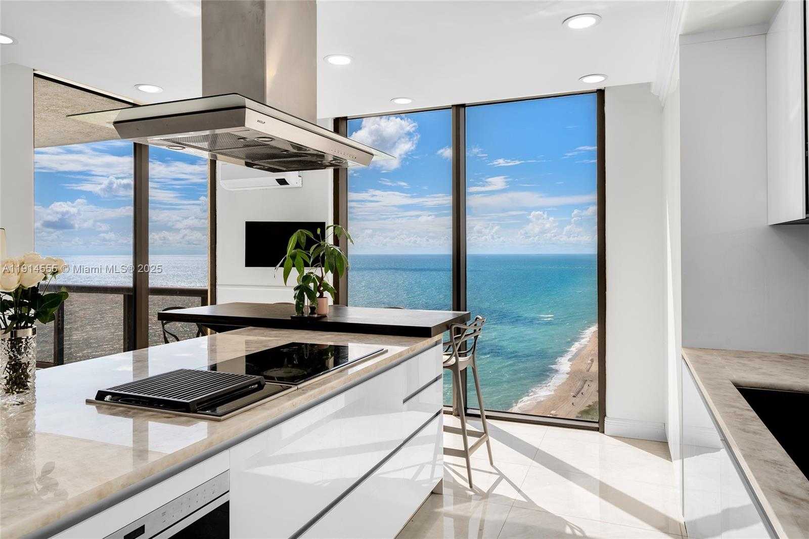Small Image of 16275 COLLINS AVE #UPH1, Sunny Isles Beach Number 12