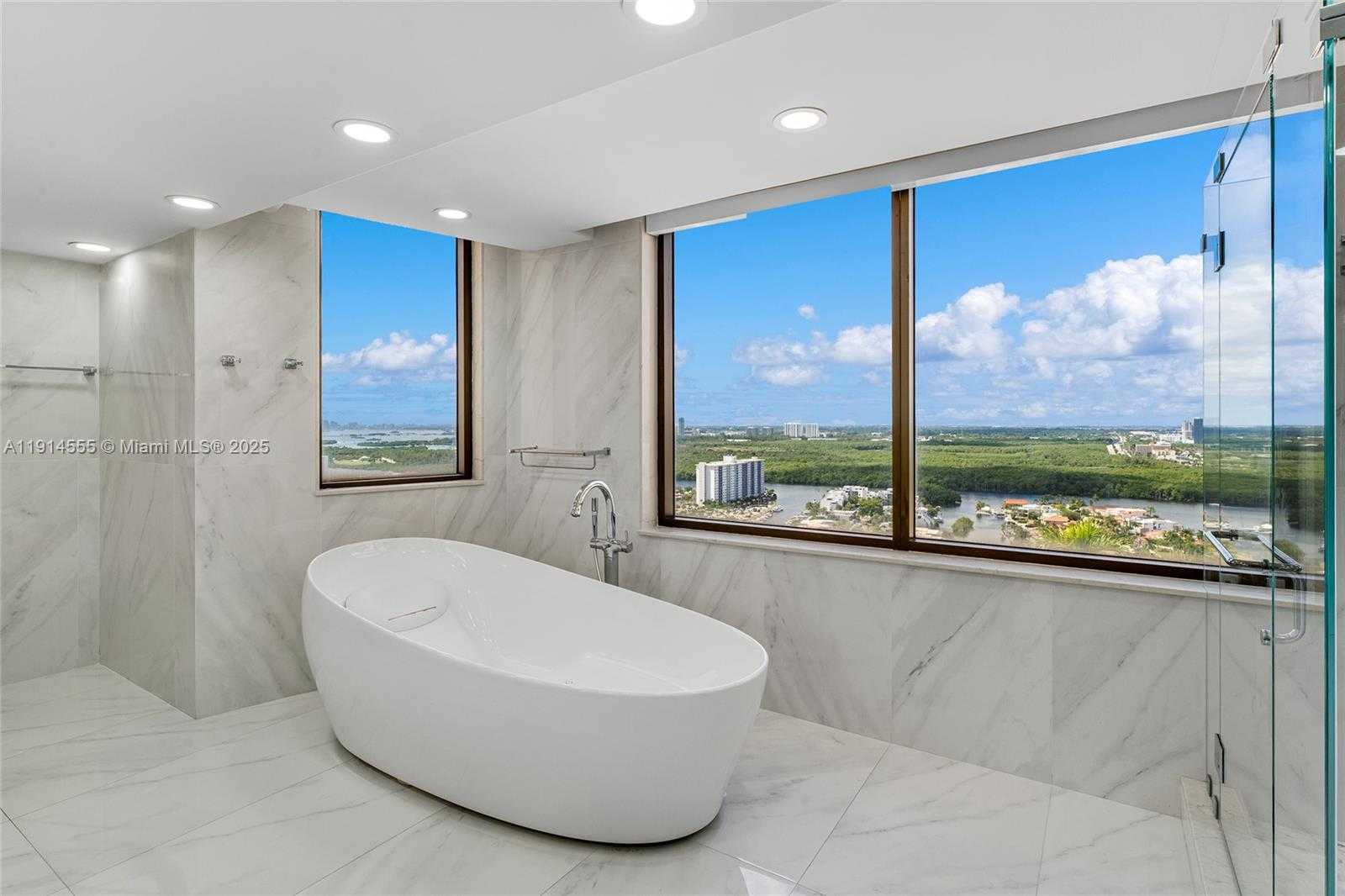 Small Image of 16275 COLLINS AVE #UPH1, Sunny Isles Beach Number 19