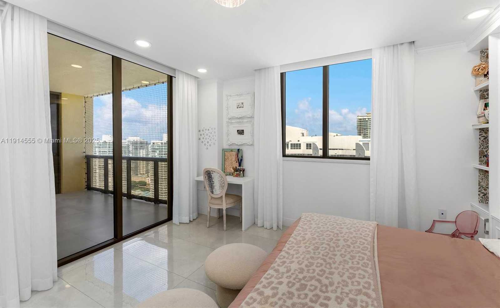 Small Image of 16275 COLLINS AVE #UPH1, Sunny Isles Beach Number 27