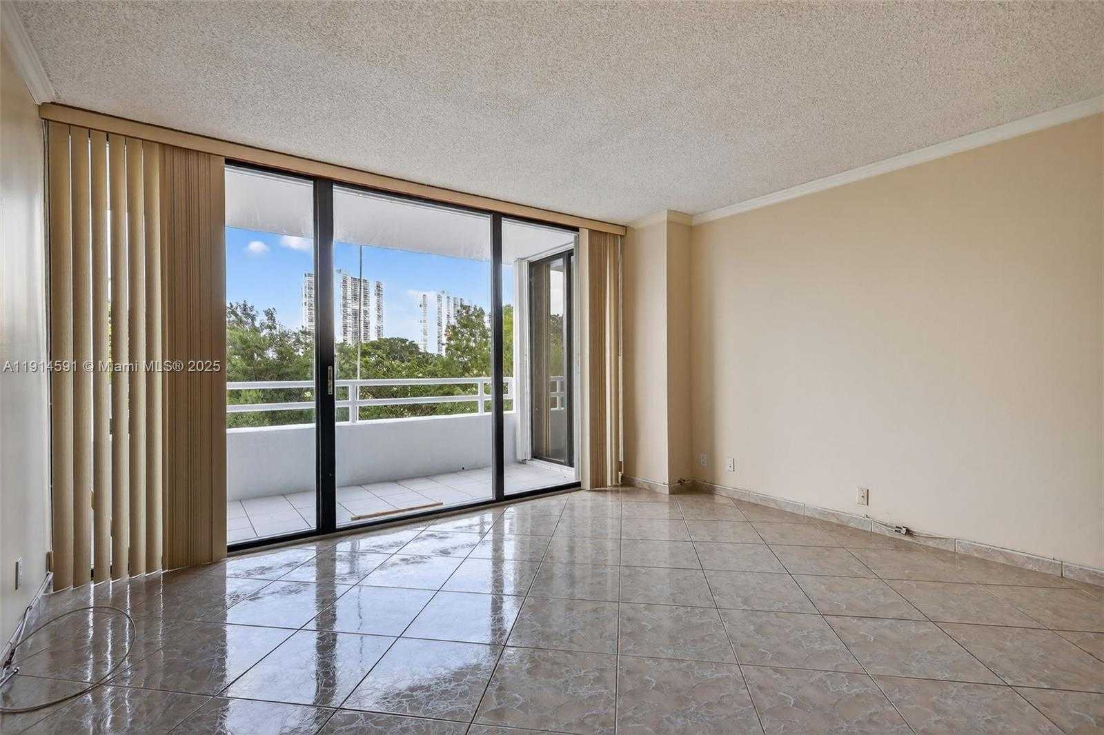 Small Image of 20355 NORTH EAST 34TH CT #321, Aventura Number 13