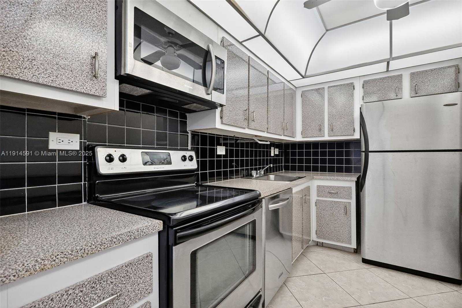 Small Image of 20355 NORTH EAST 34TH CT #321, Aventura Number 16