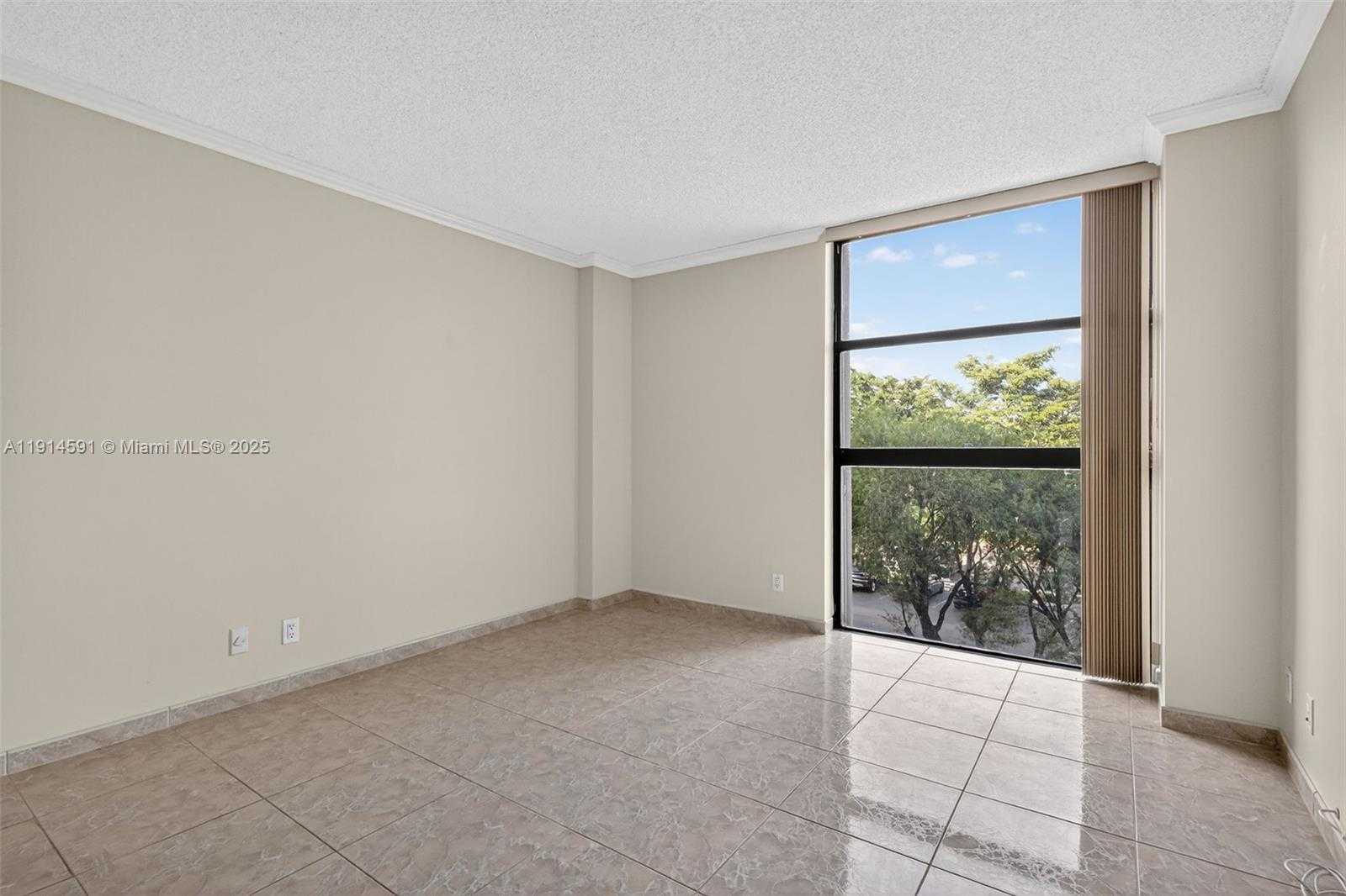 Small Image of 20355 NORTH EAST 34TH CT #321, Aventura Number 28