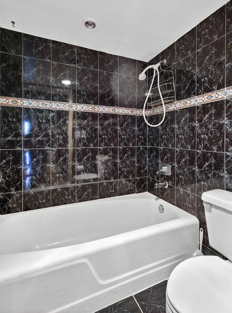 Small Image of 20355 NORTH EAST 34TH CT #321, Aventura Number 38