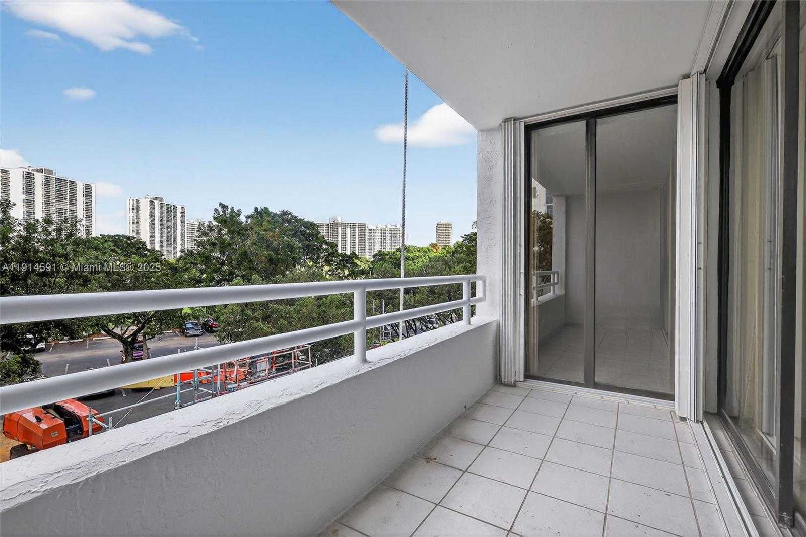 Small Image of 20355 NORTH EAST 34TH CT #321, Aventura Number 39