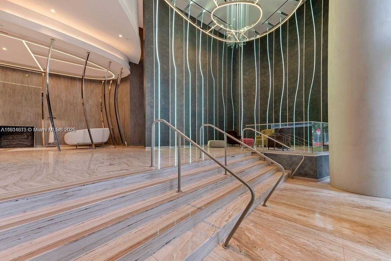 Small Image of 1000 SOUTH EAST BRICKELL PLZ #2101, Miami Number 27