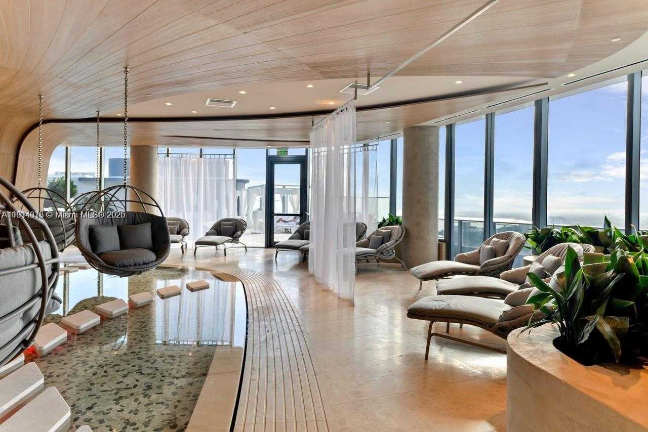 Small Image of 1000 SOUTH EAST BRICKELL PLZ #2101, Miami Number 32