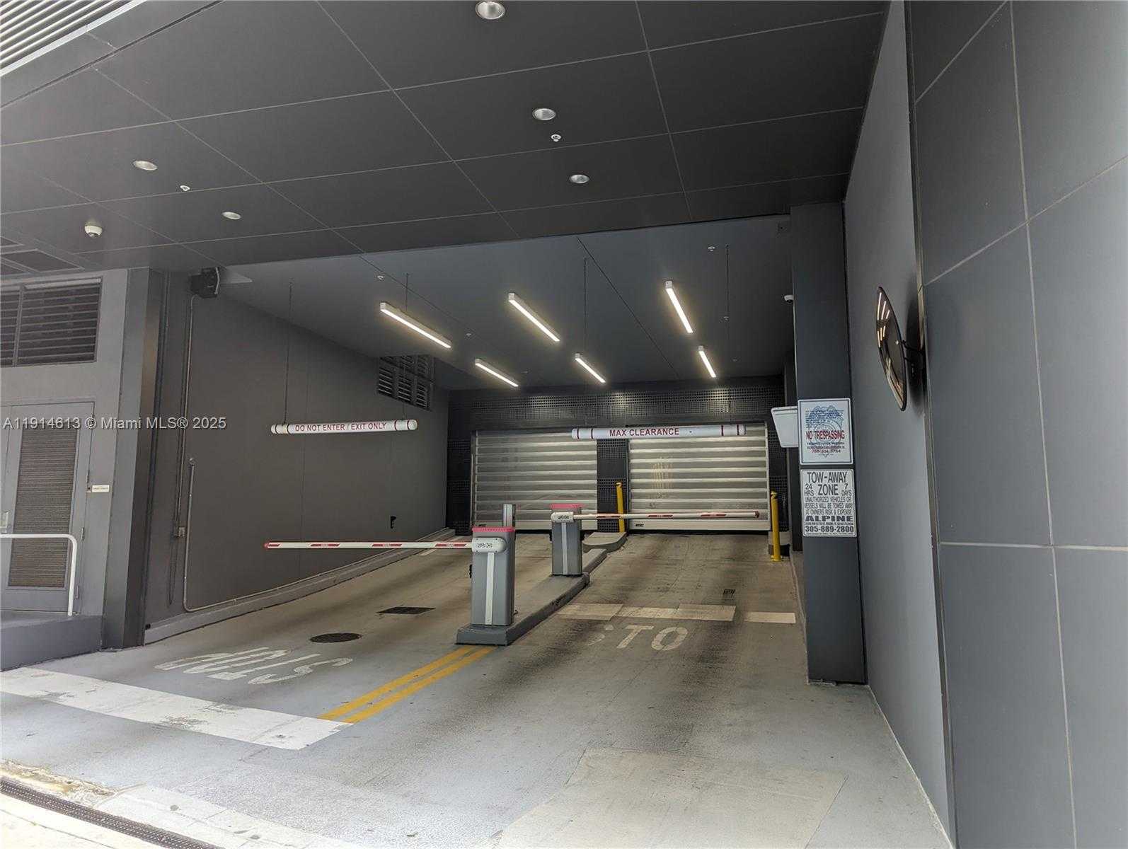 Small Image of 1000 SOUTH EAST BRICKELL PLZ #2101, Miami Number 48