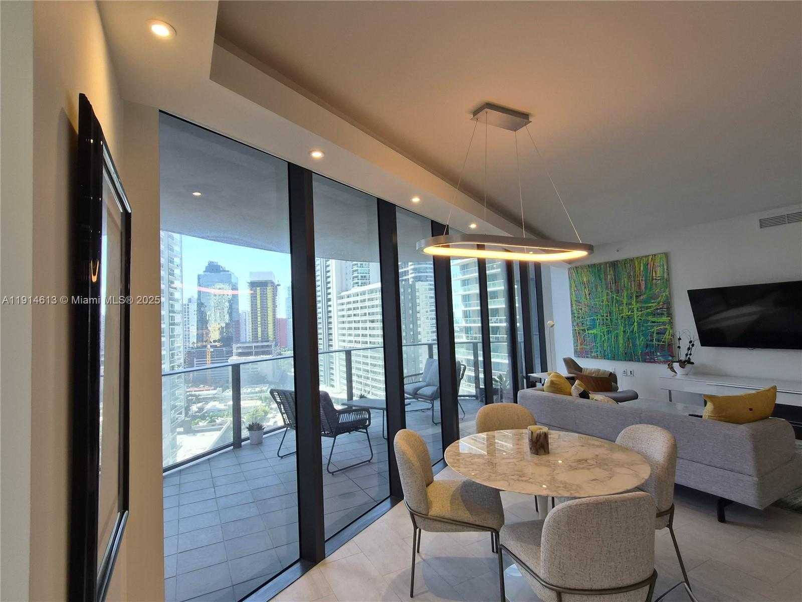 Small Image of 1000 SOUTH EAST BRICKELL PLZ #2101, Miami Number 5