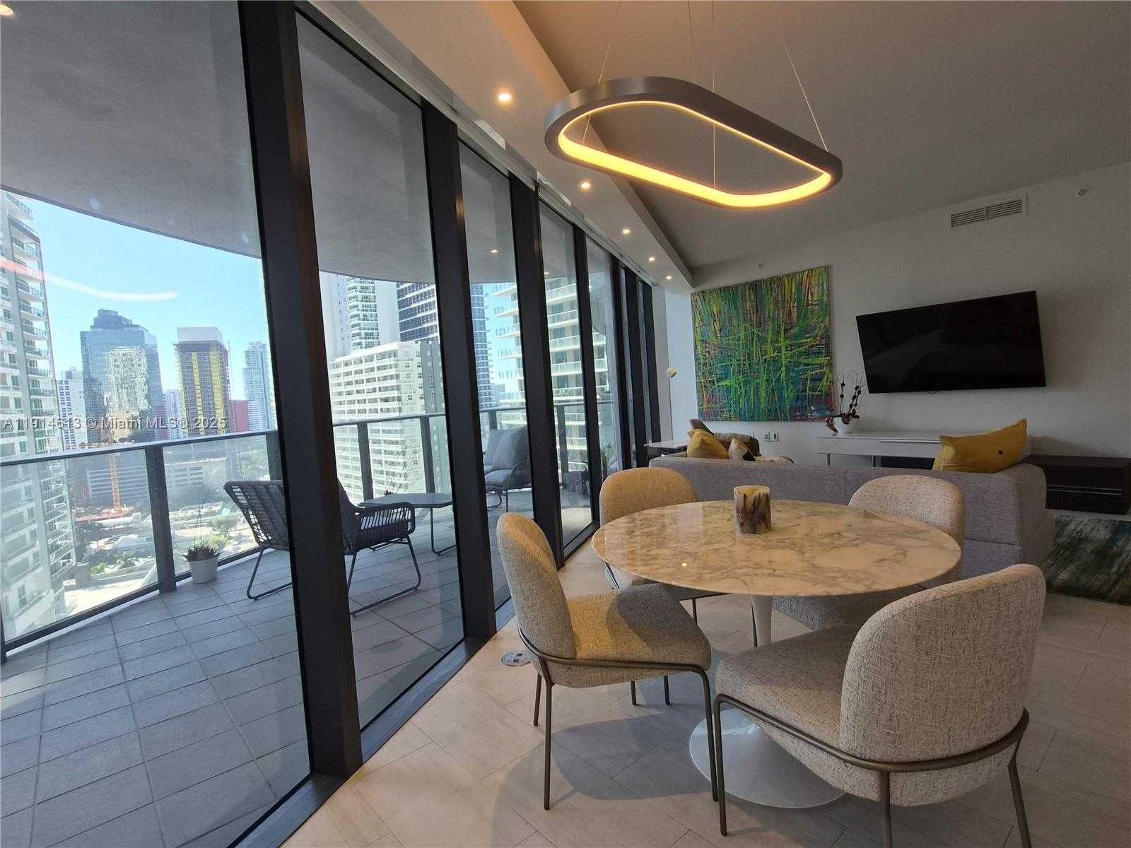 Small Image of 1000 SOUTH EAST BRICKELL PLZ #2101, Miami Number 7