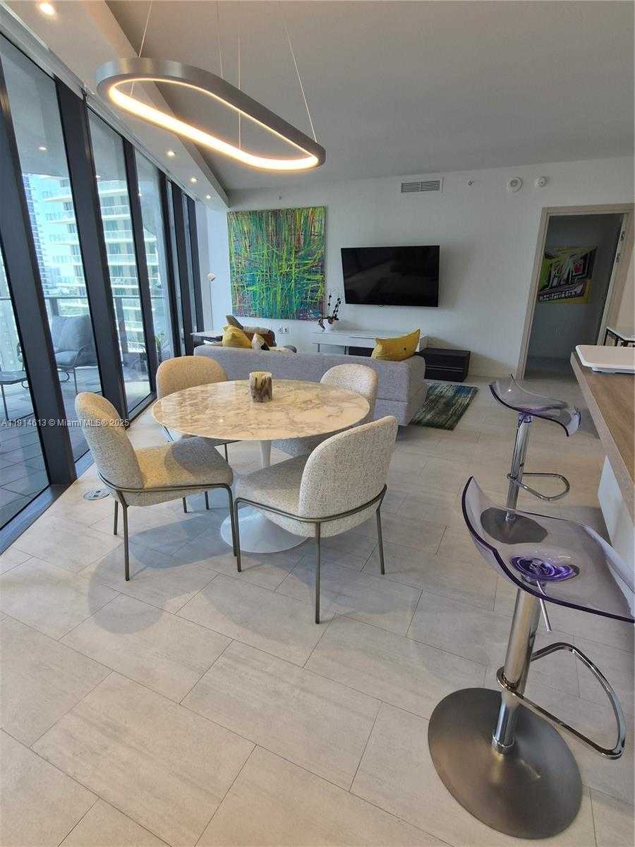 Small Image of 1000 SOUTH EAST BRICKELL PLZ #2101, Miami Number 8