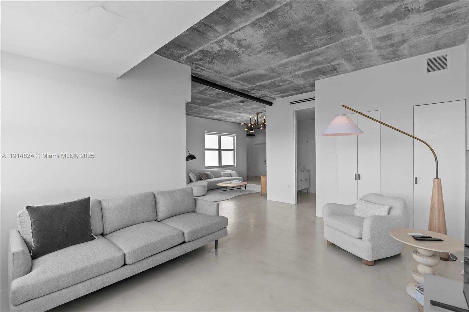 Small Image of 3 ISLAND AVE #PHD 15D, Miami Beach Number 26