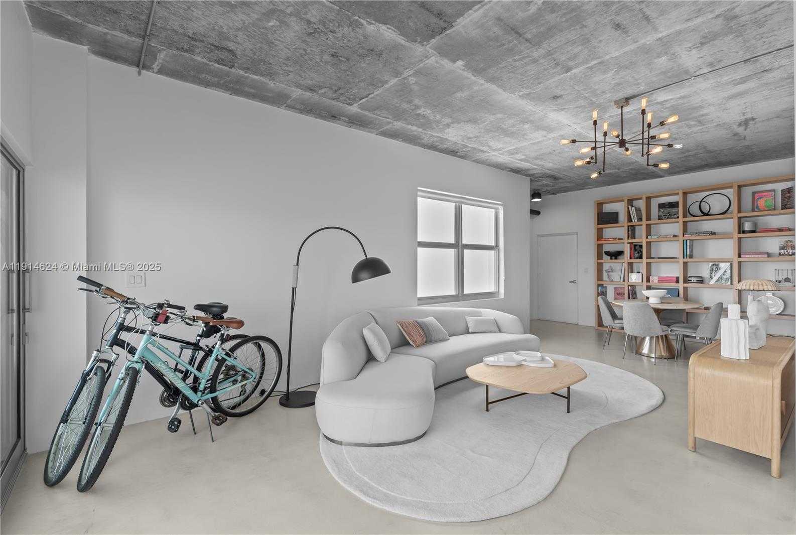 Small Image of 3 ISLAND AVE #PHD 15D, Miami Beach Number 3