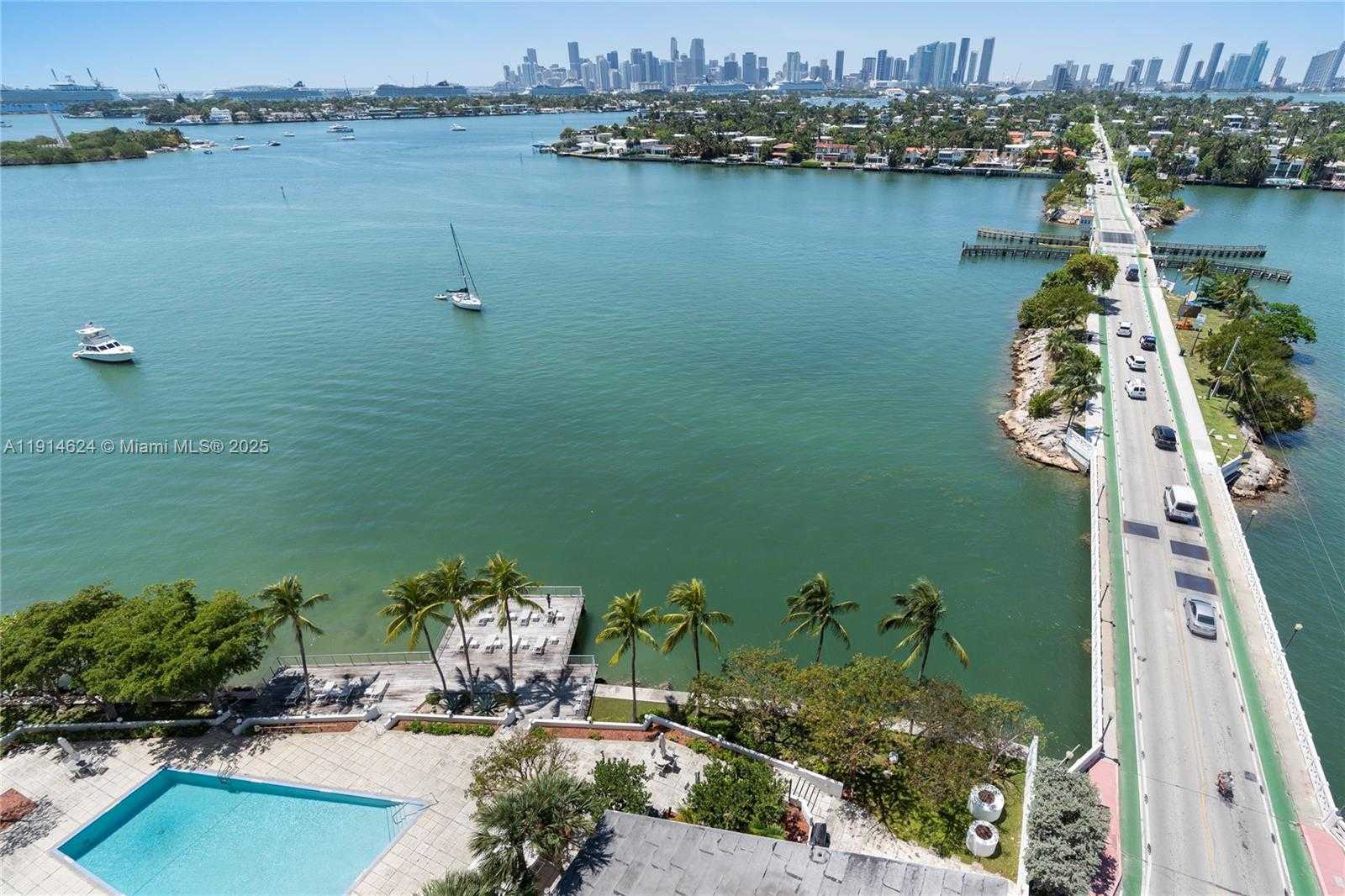 Small Image of 3 ISLAND AVE #PHD 15D, Miami Beach Number 34