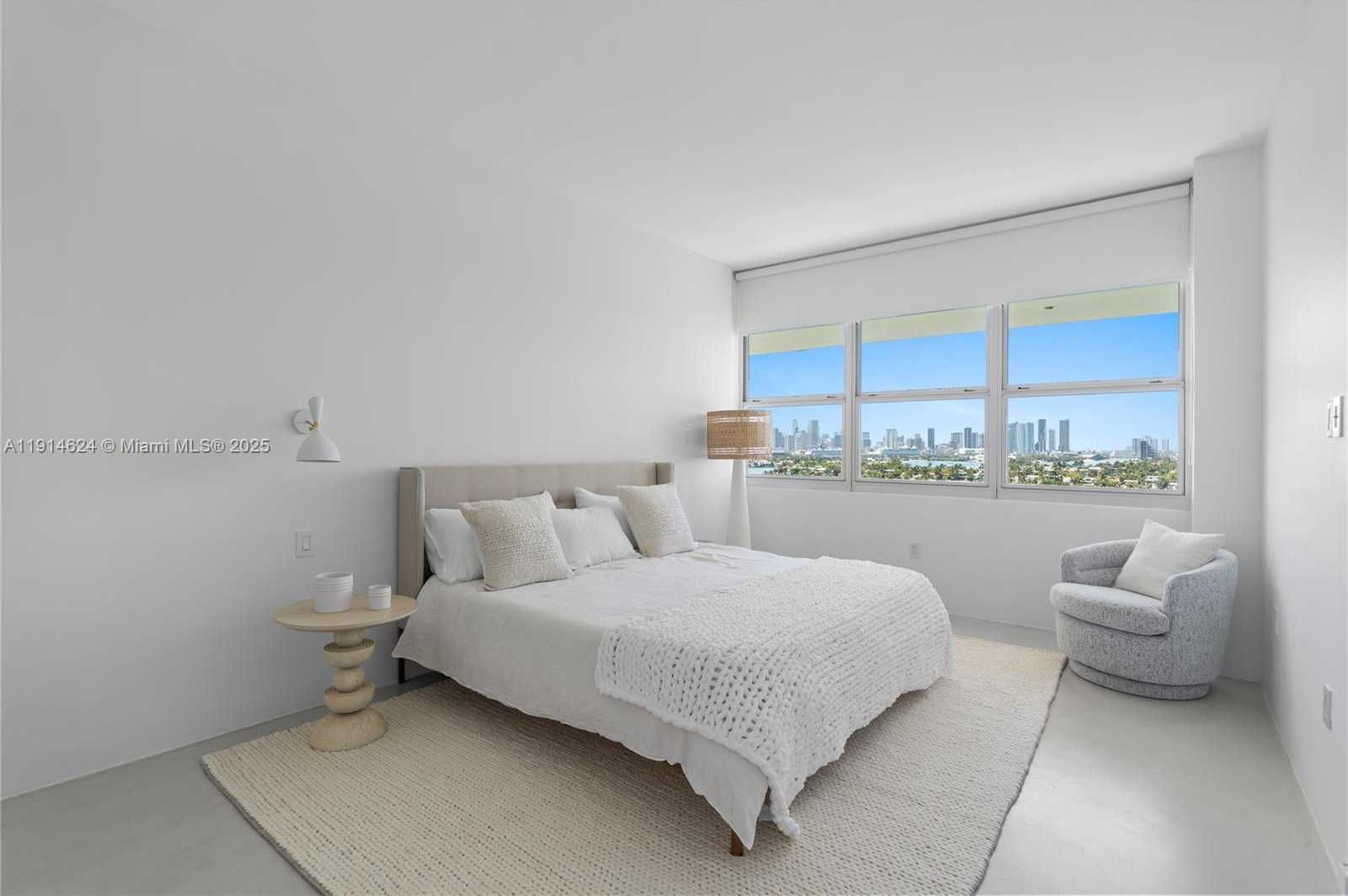 Small Image of 3 ISLAND AVE #PHD 15D, Miami Beach Number 36