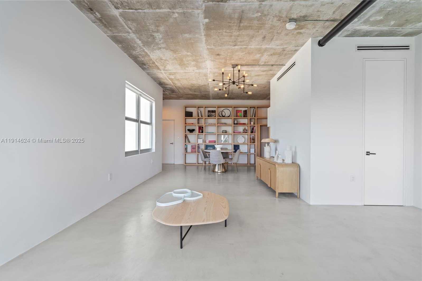 Small Image of 3 ISLAND AVE #PHD 15D, Miami Beach Number 6