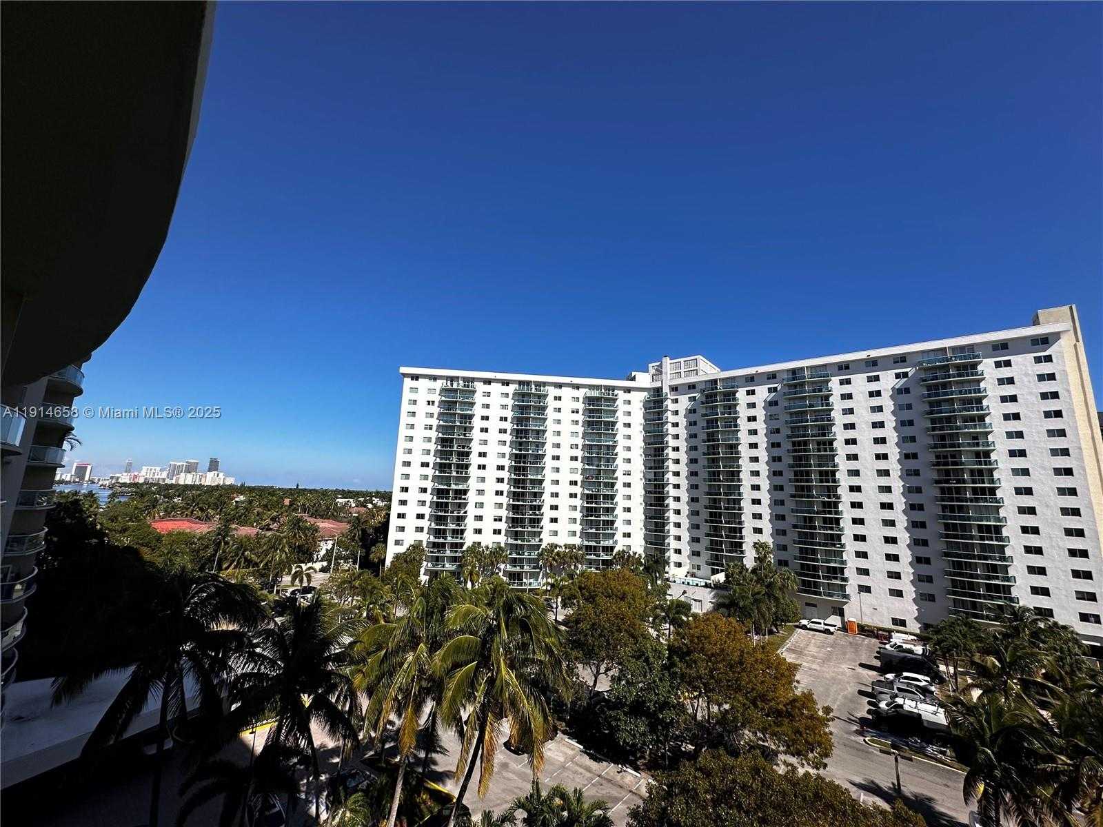 Small Image of 19390 COLLINS AVE #704, Sunny Isles Beach Number 16