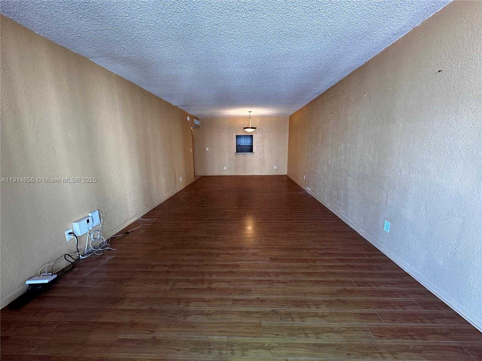 Small Image of 19390 COLLINS AVE #704, Sunny Isles Beach Number 3