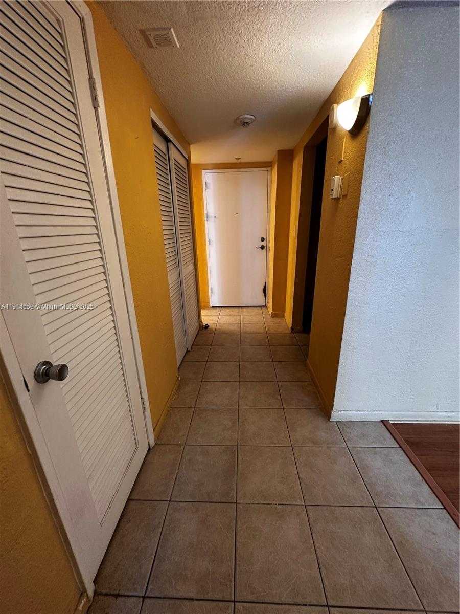 Small Image of 19390 COLLINS AVE #704, Sunny Isles Beach Number 7