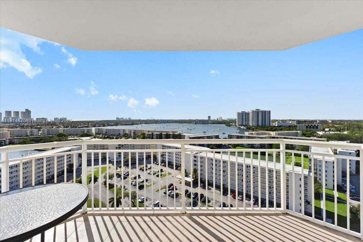 Small Image of 18011 BISCAYNE BLVD *BOAT SLIP* #& 1603, Aventura Number 19