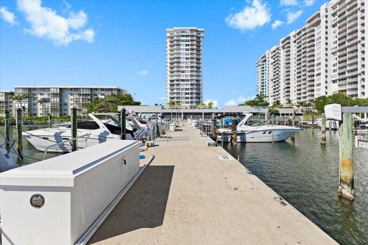 Small Image of 18011 BISCAYNE BLVD *BOAT SLIP* #& 1603, Aventura Number 26