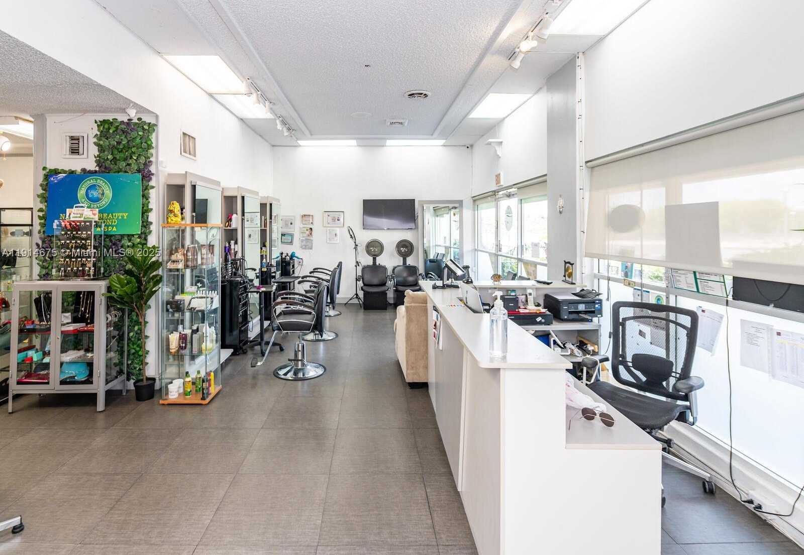 Small Image of 18011 BISCAYNE BLVD *BOAT SLIP* #& 1603, Aventura Number 39