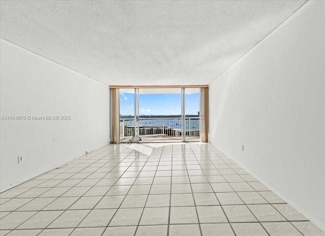 Small Image of 18011 BISCAYNE BLVD *BOAT SLIP* #& 1603, Aventura Number 6