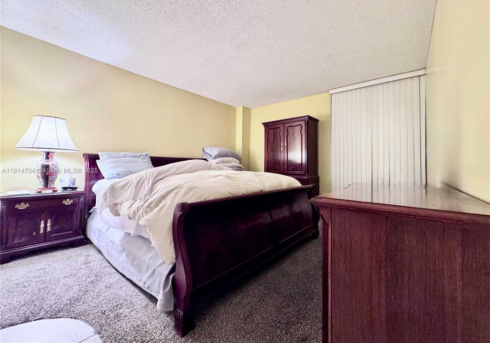 Small Image of 3475 NORTH COUNTRY CLUB DR #610, Aventura Number 7