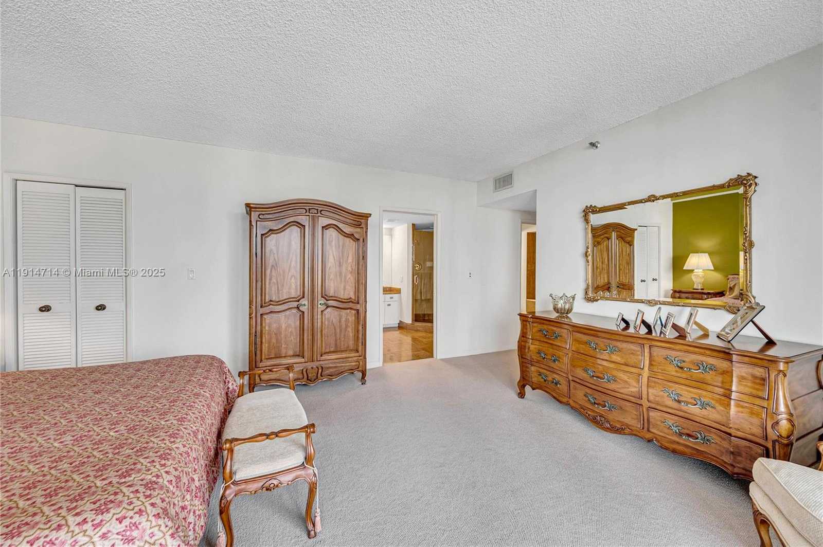 Small Image of 1581 BRICKELL AVE #1204, Miami Number 31