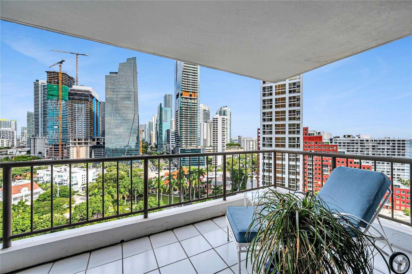 Small Image of 1581 BRICKELL AVE #1204, Miami Number 32