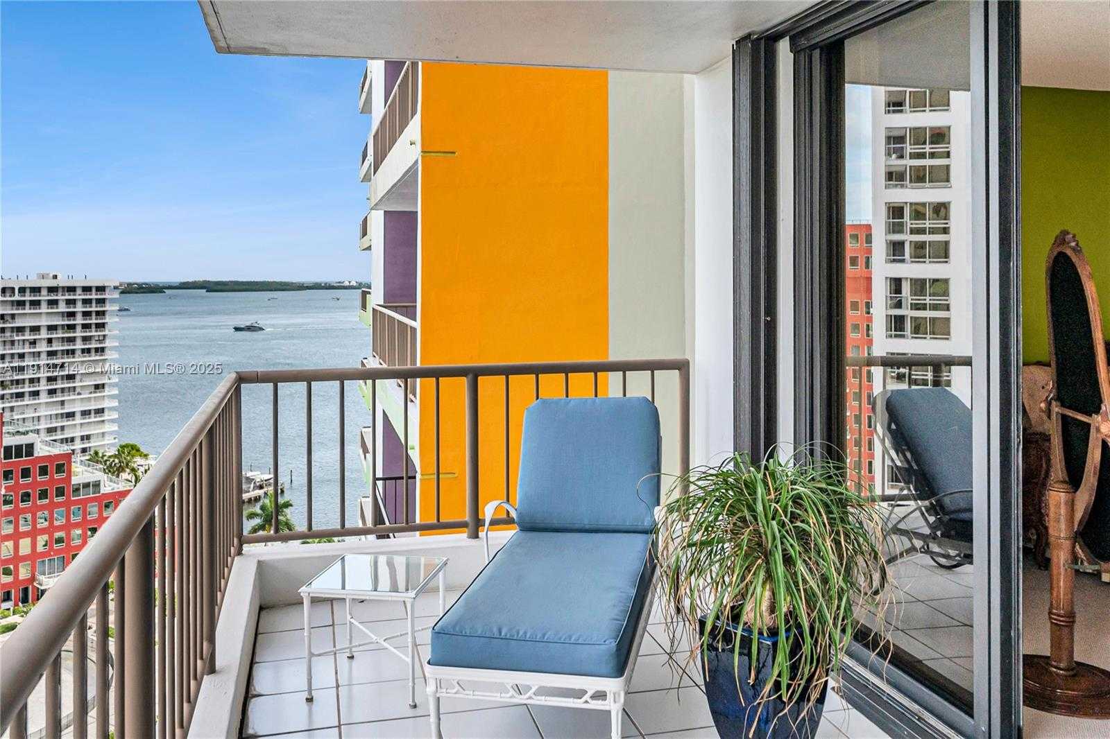 Small Image of 1581 BRICKELL AVE #1204, Miami Number 34