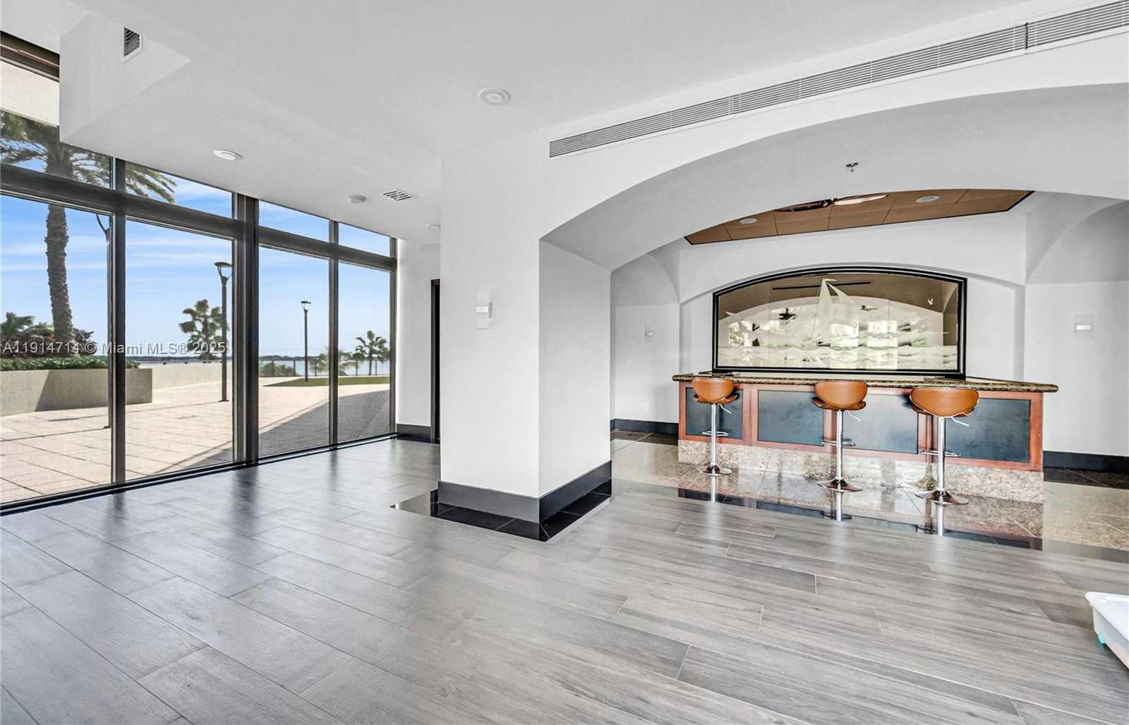 Small Image of 1581 BRICKELL AVE #1204, Miami Number 48