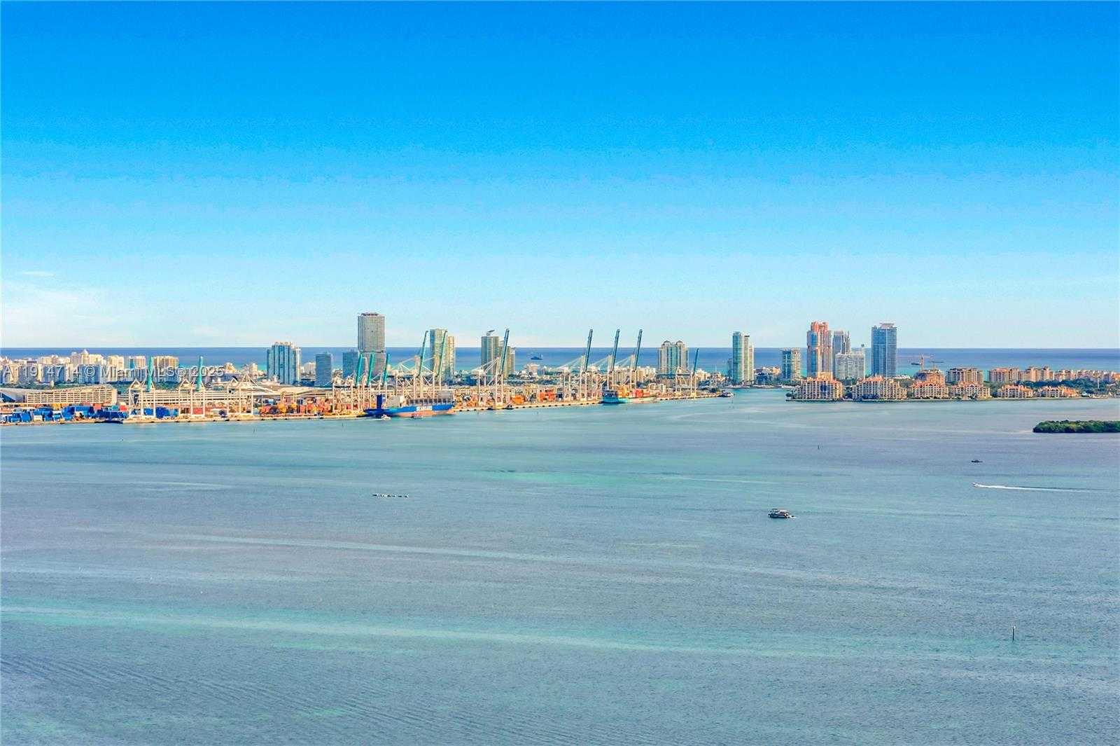 Small Image of 1581 BRICKELL AVE #1204, Miami Number 60