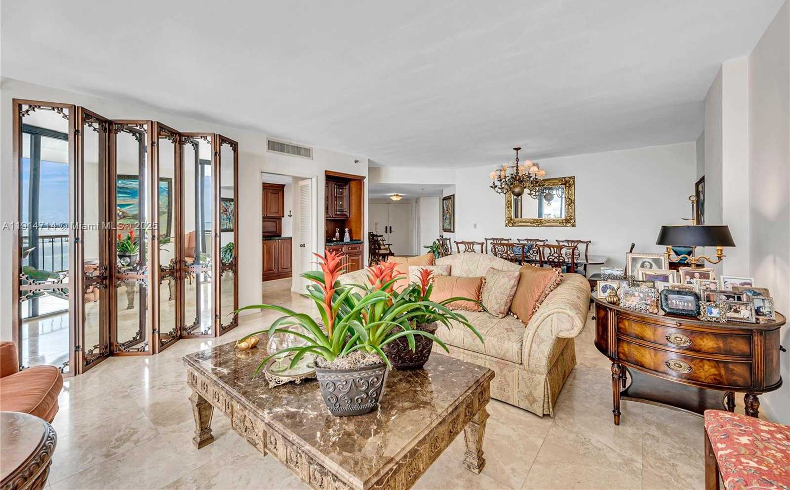 Small Image of 1581 BRICKELL AVE #1204, Miami Number 9