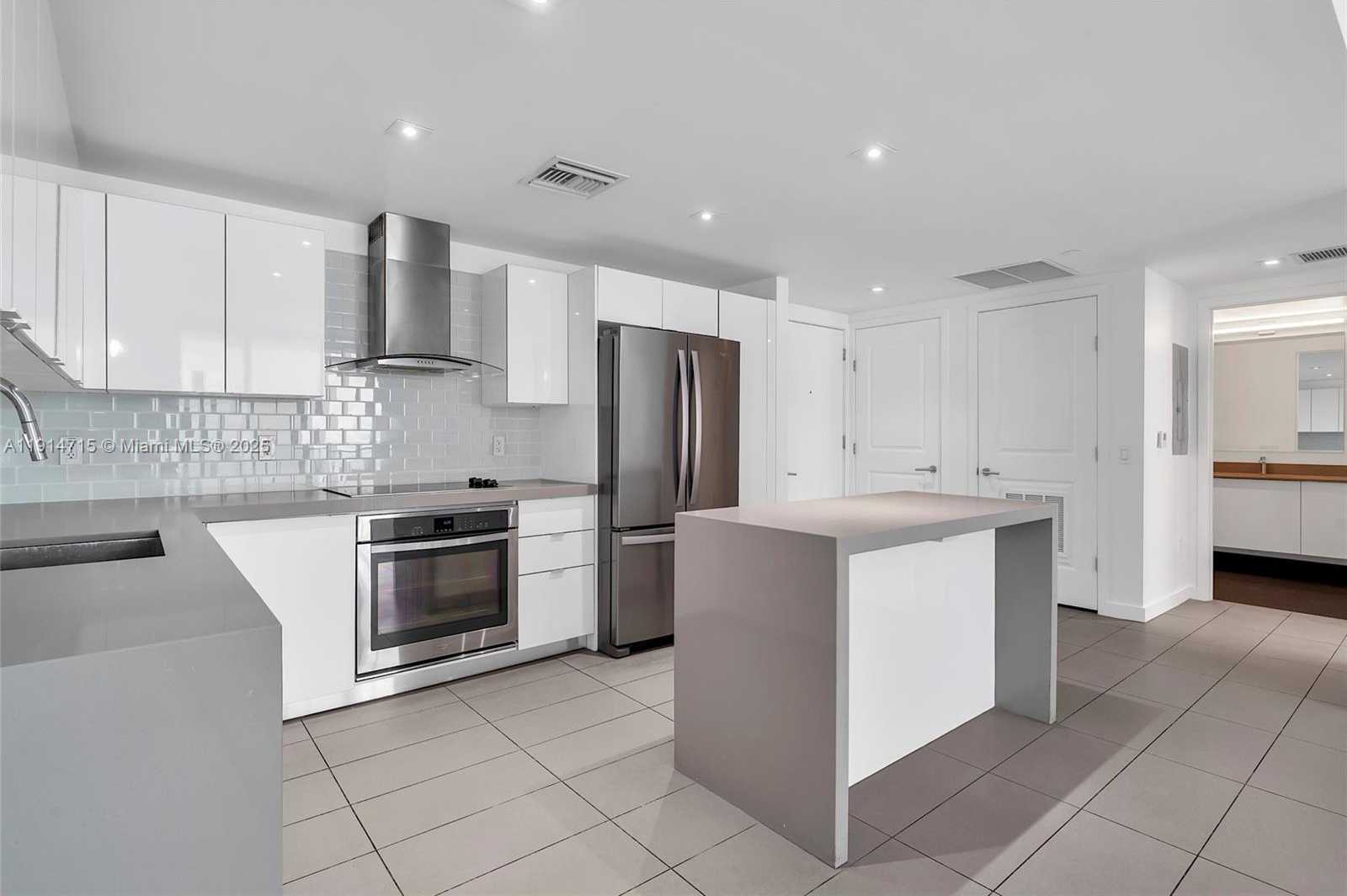 Small Image of 1600 NORTH EAST 1ST AVE #3019, Miami Number 15