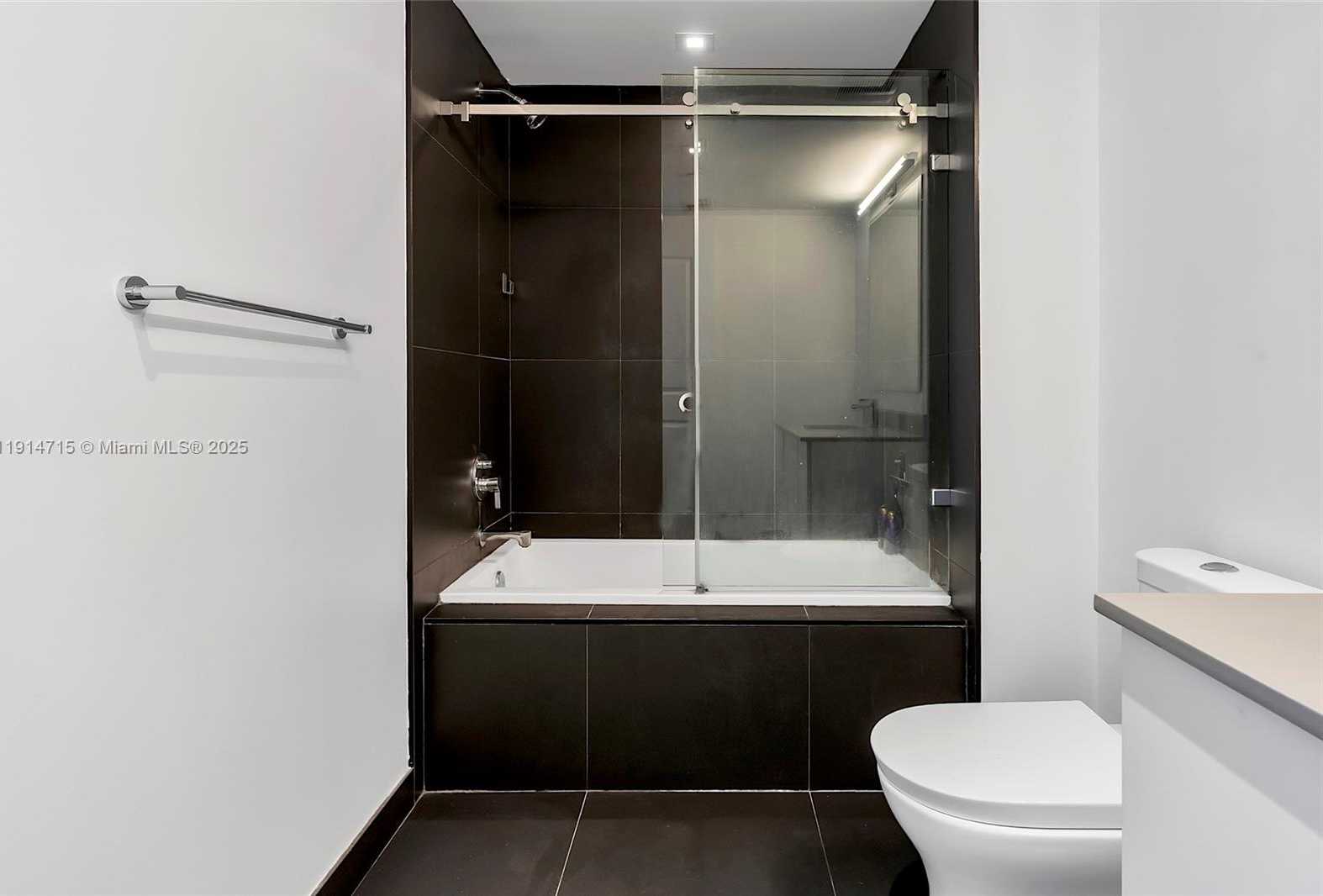 Small Image of 1600 NORTH EAST 1ST AVE #3019, Miami Number 31