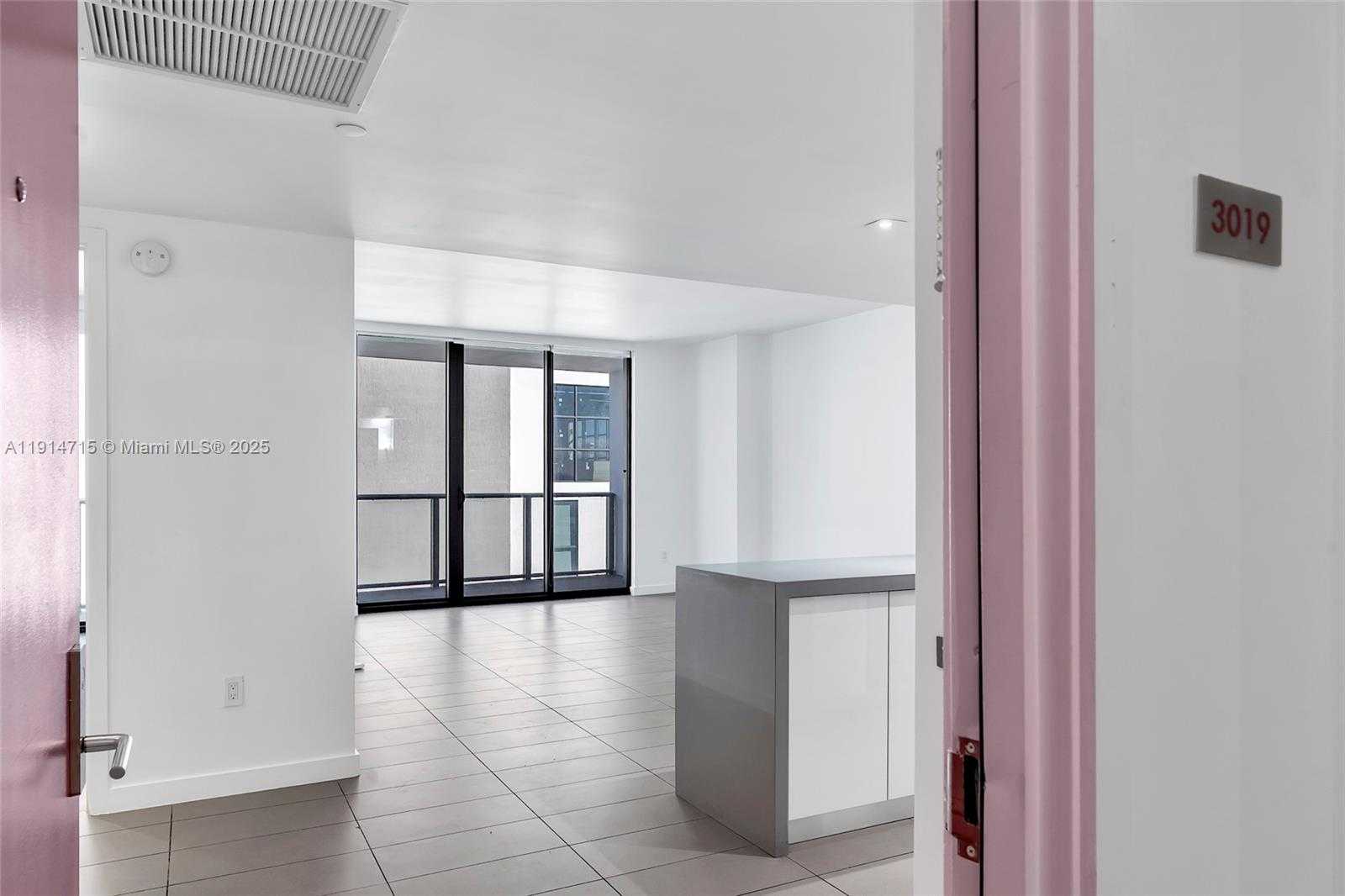 Small Image of 1600 NORTH EAST 1ST AVE #3019, Miami Number 6