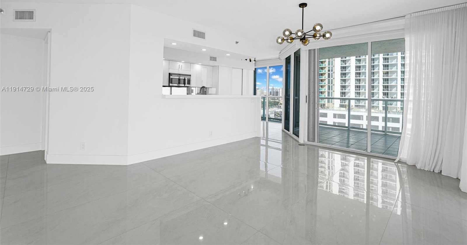 Small Image of 16485 COLLINS AVE #1236, Sunny Isles Beach Number 10