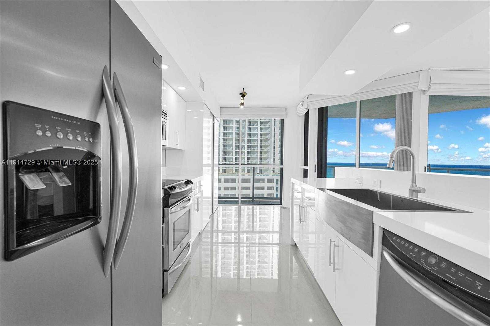 Small Image of 16485 COLLINS AVE #1236, Sunny Isles Beach Number 15