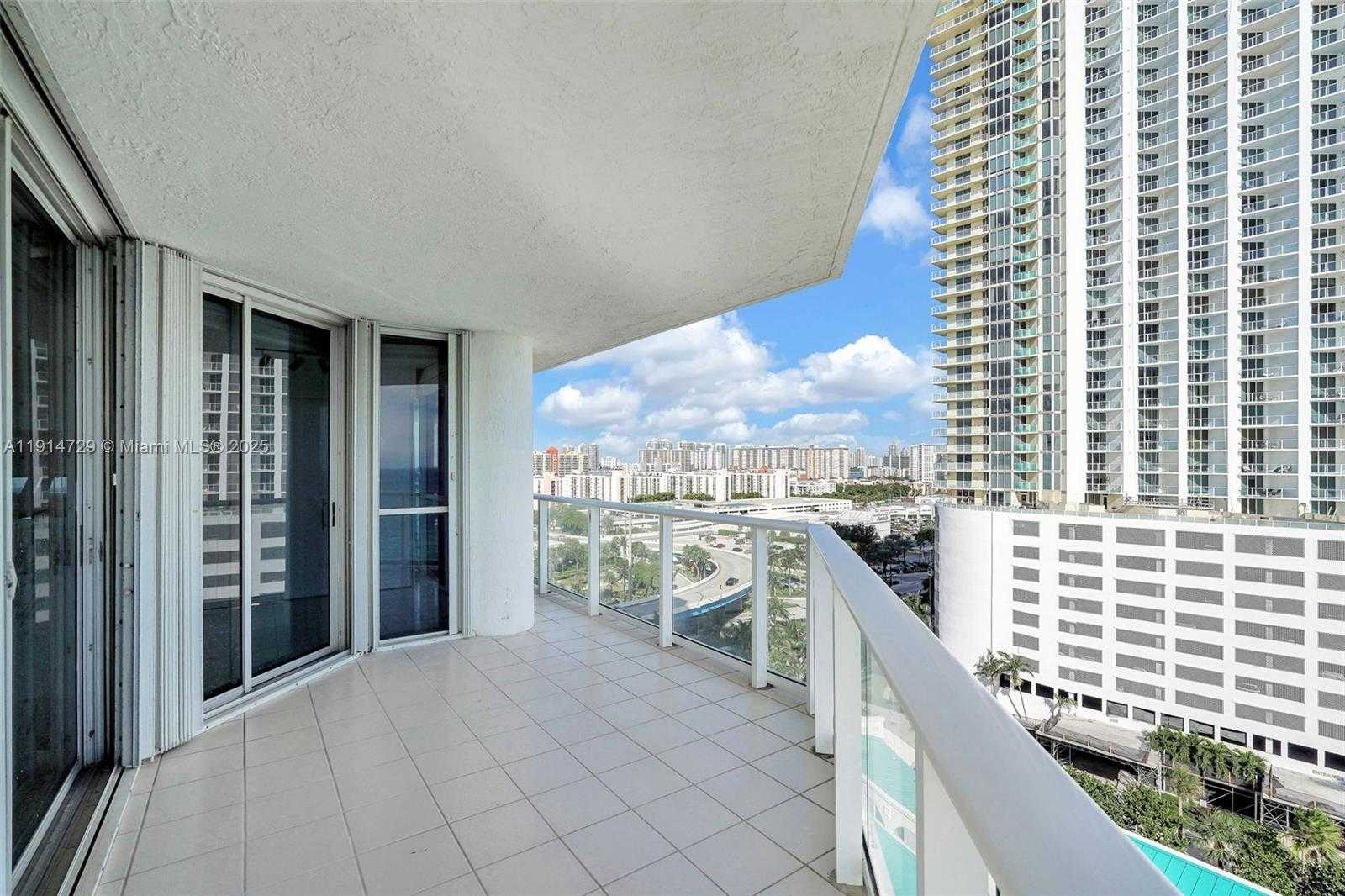 Small Image of 16485 COLLINS AVE #1236, Sunny Isles Beach Number 26