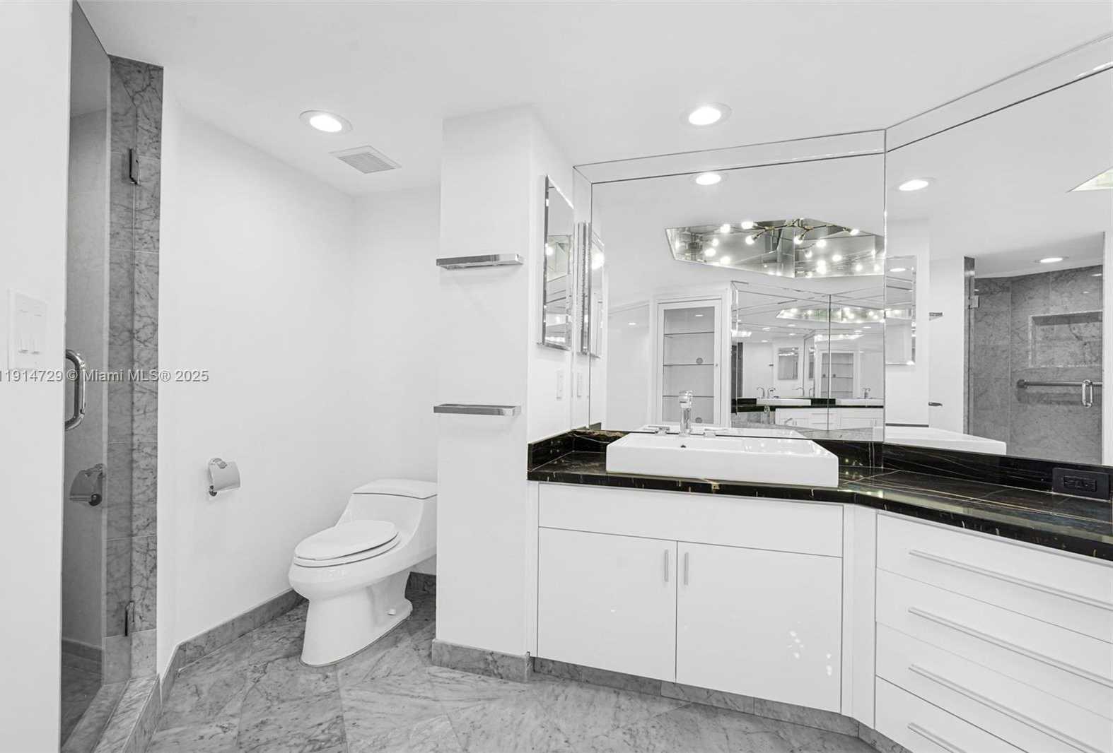 Small Image of 16485 COLLINS AVE #1236, Sunny Isles Beach Number 35