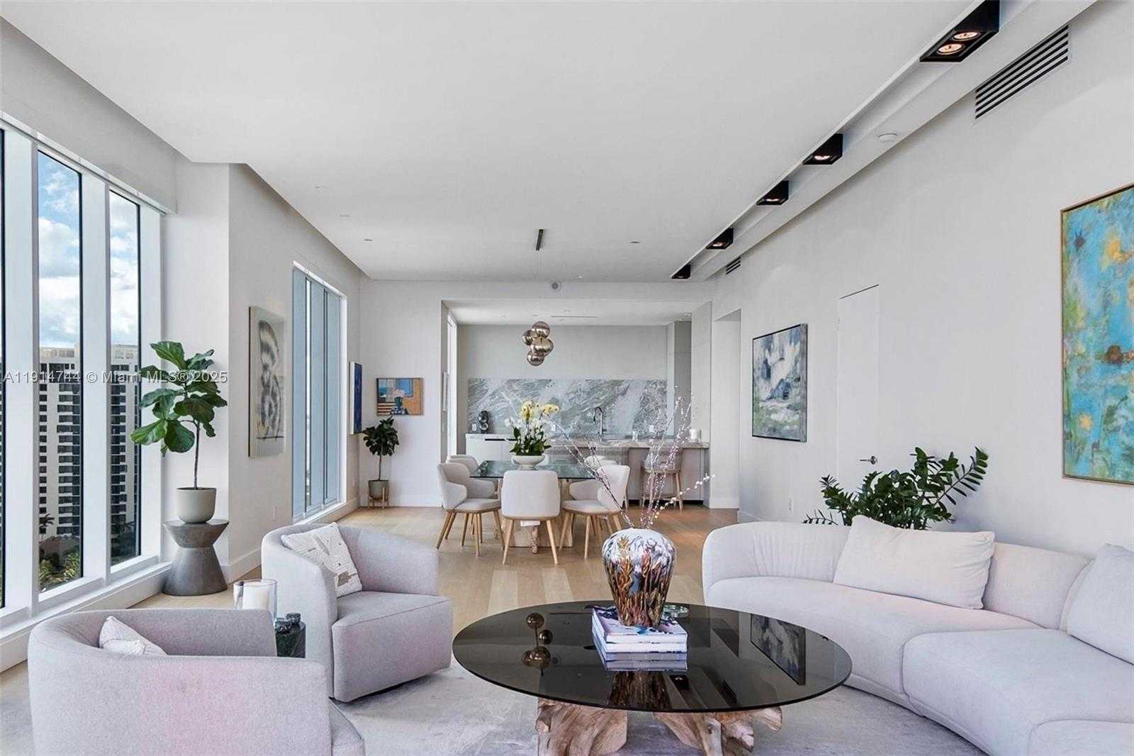 Small Image of 900 BRICKELL KEY BLVD #1403, Miami Number 20