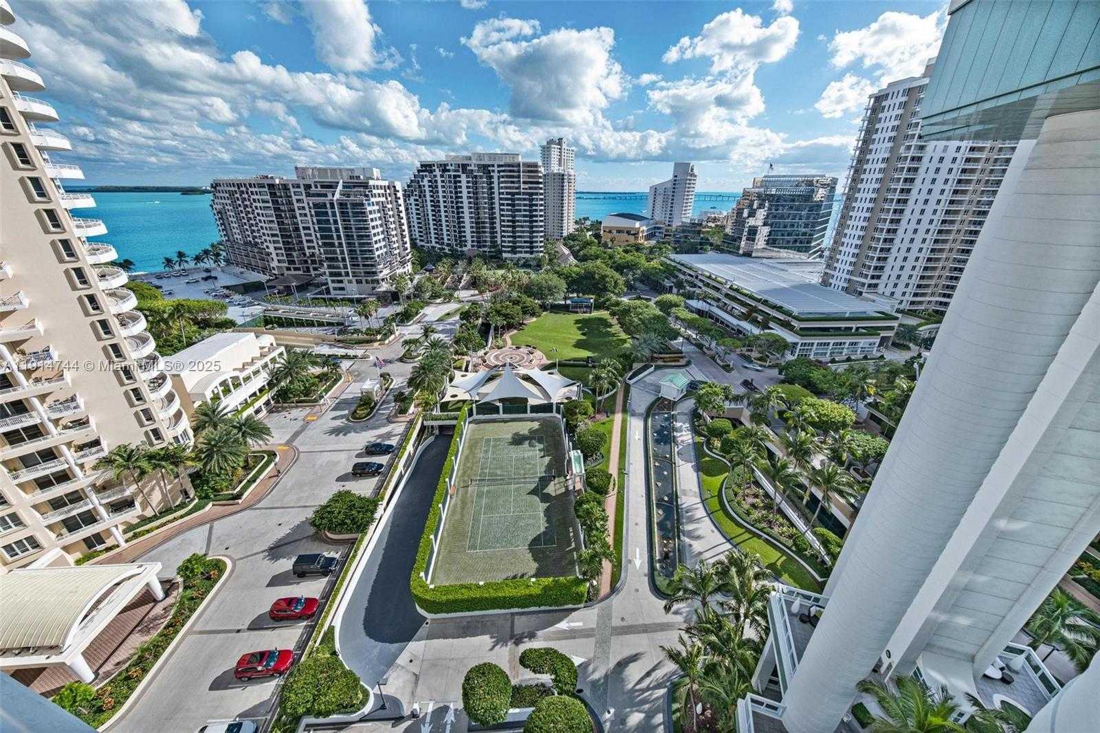 Small Image of 900 BRICKELL KEY BLVD #1403, Miami Number 26