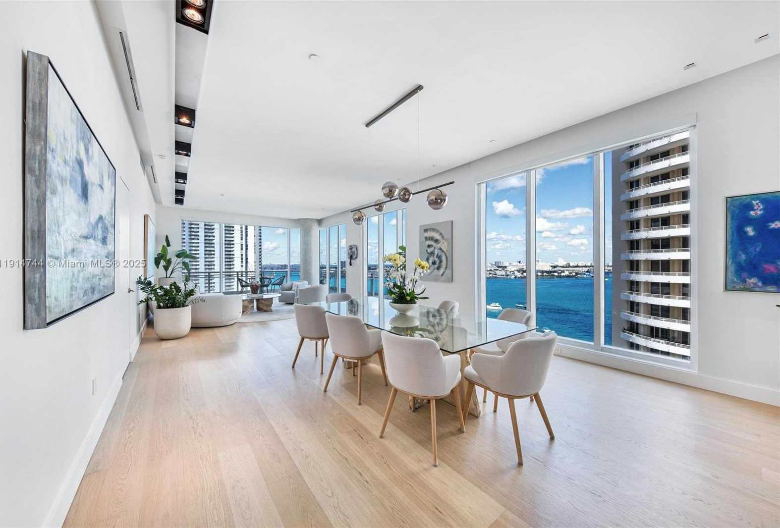 Small Image of 900 BRICKELL KEY BLVD #1403, Miami Number 7