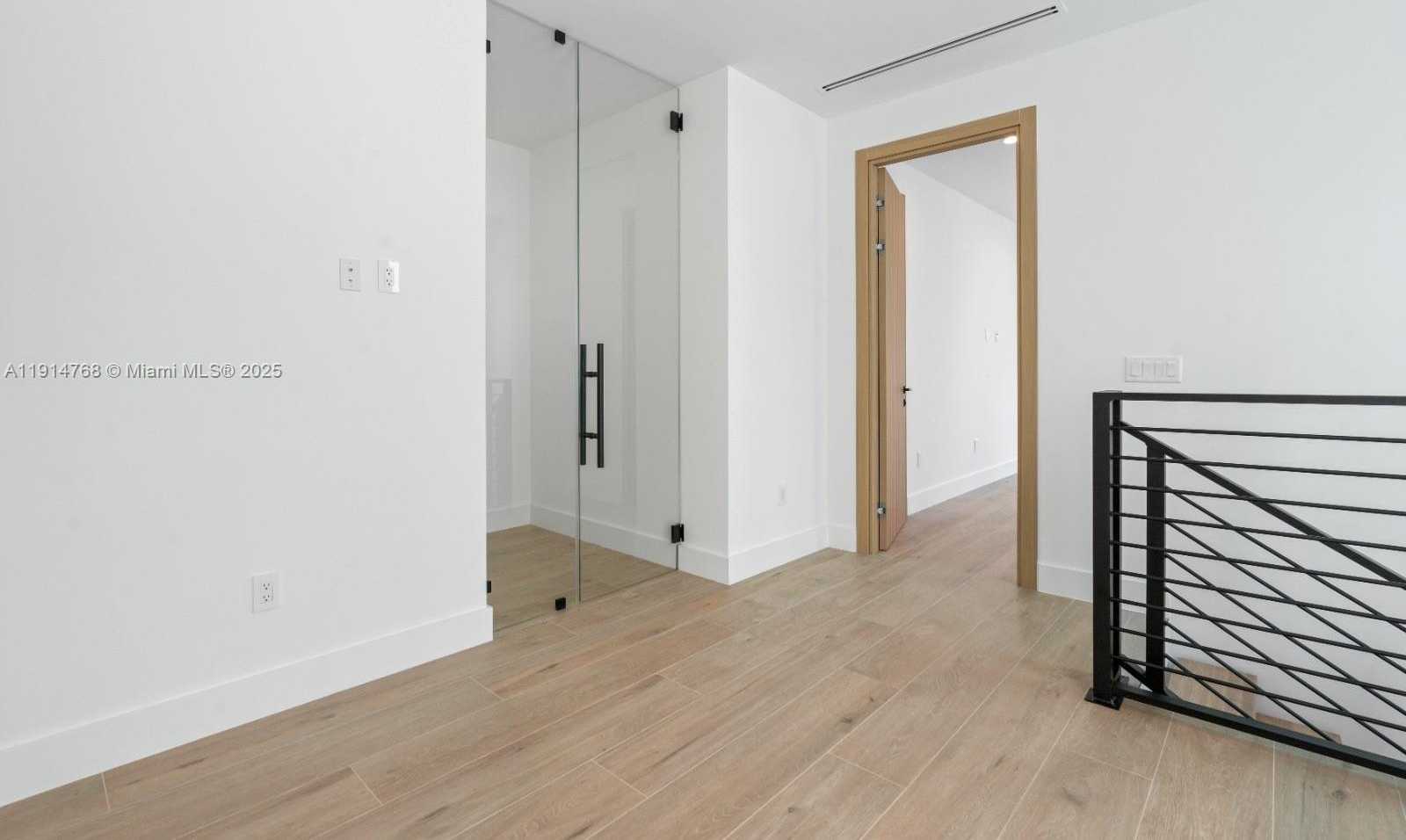 Small Image of 205 NORTH EAST 17TH AVE, Fort Lauderdale Number 12