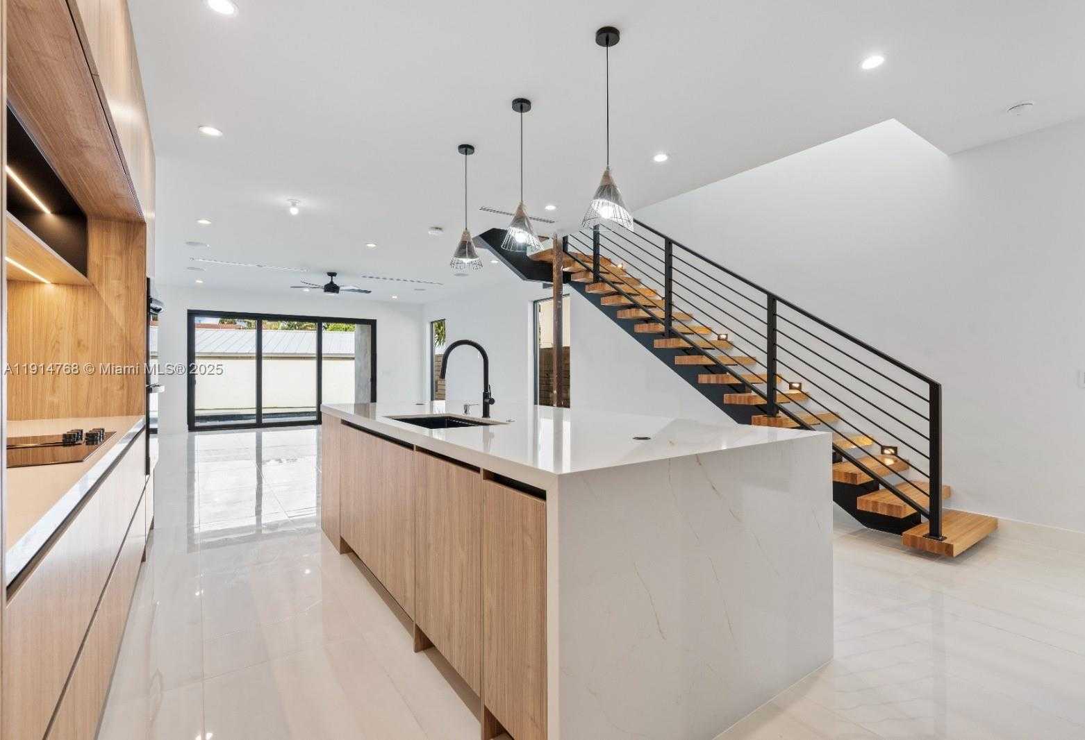 Small Image of 205 NORTH EAST 17TH AVE, Fort Lauderdale Number 16